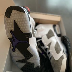 Jordan 6 Retro Sneakers size 13